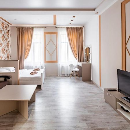 Apartment On Pekarska 15 ลวีฟ ภายนอก รูปภาพ