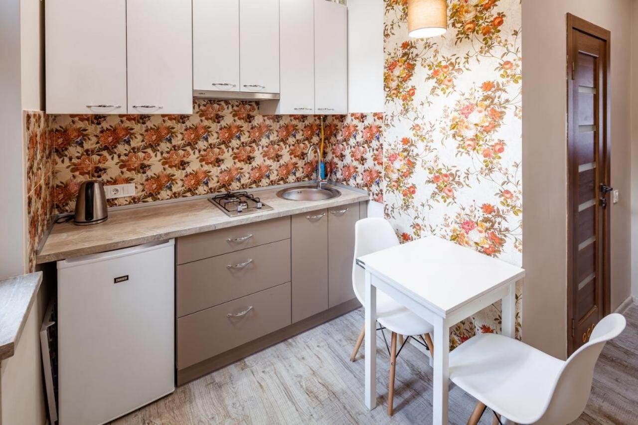 Apartment On Pekarska 15 ลวีฟ ภายนอก รูปภาพ
